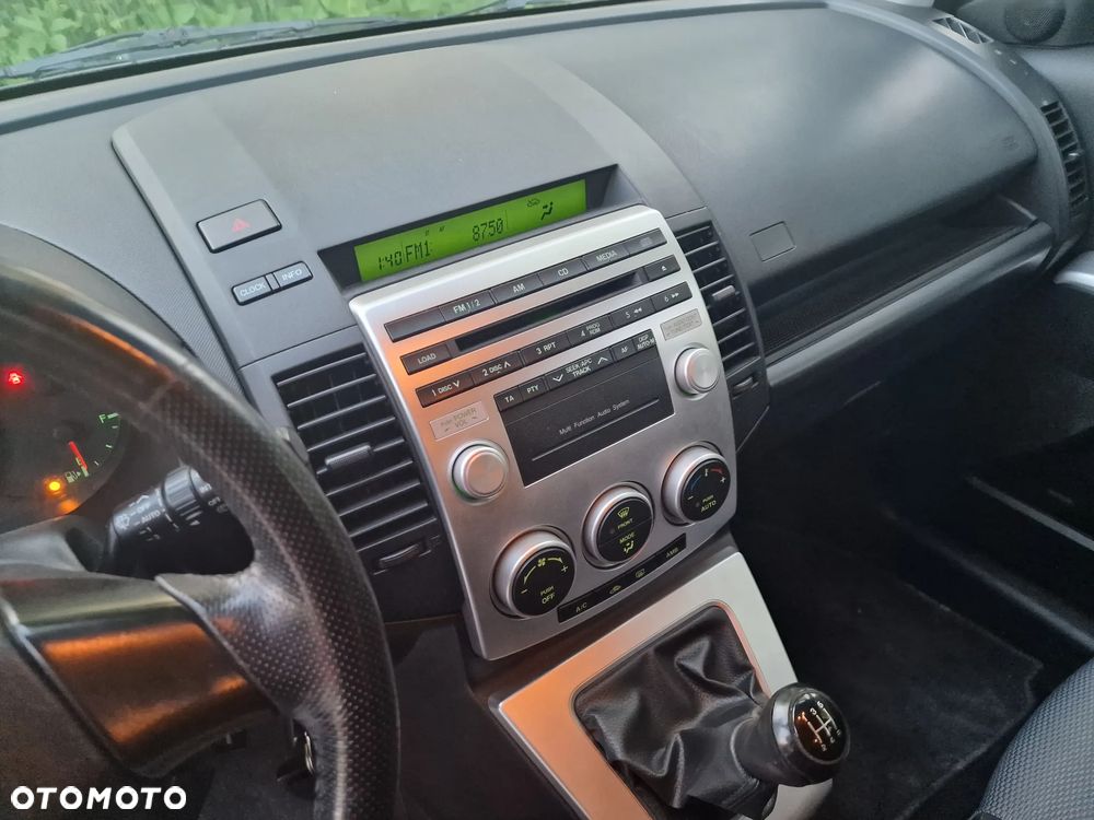Mazda 5 - 35