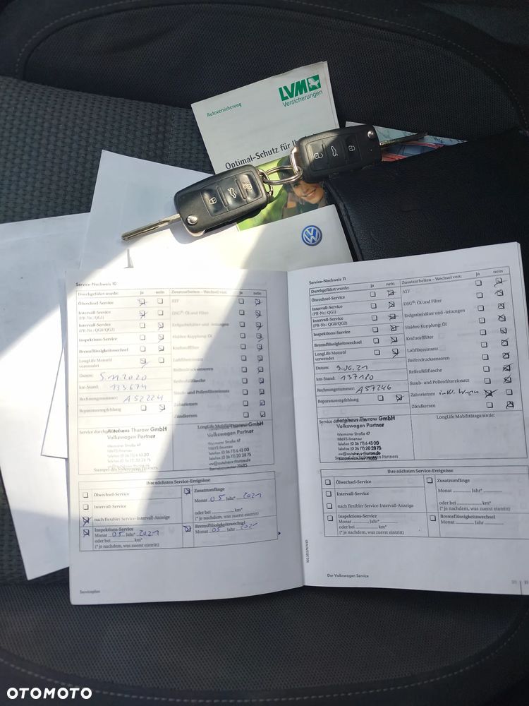 Volkswagen Golf - 24