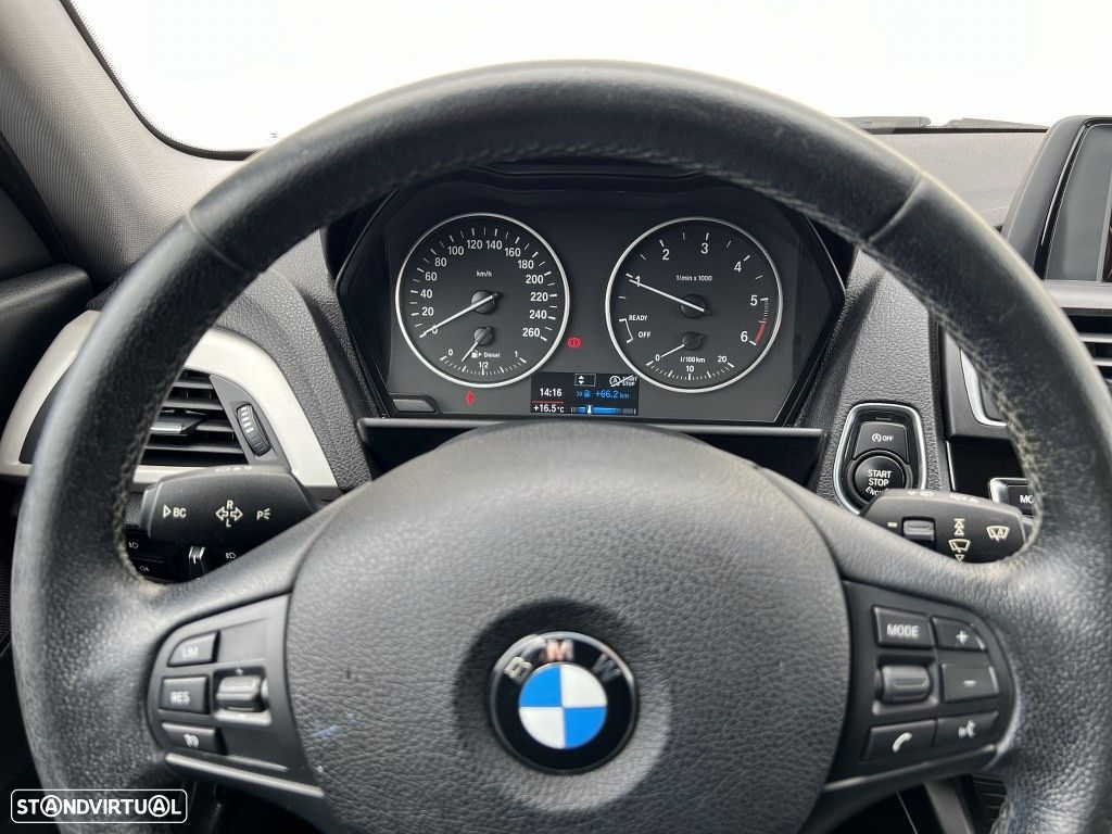 BMW 116 d Line Urban - 11