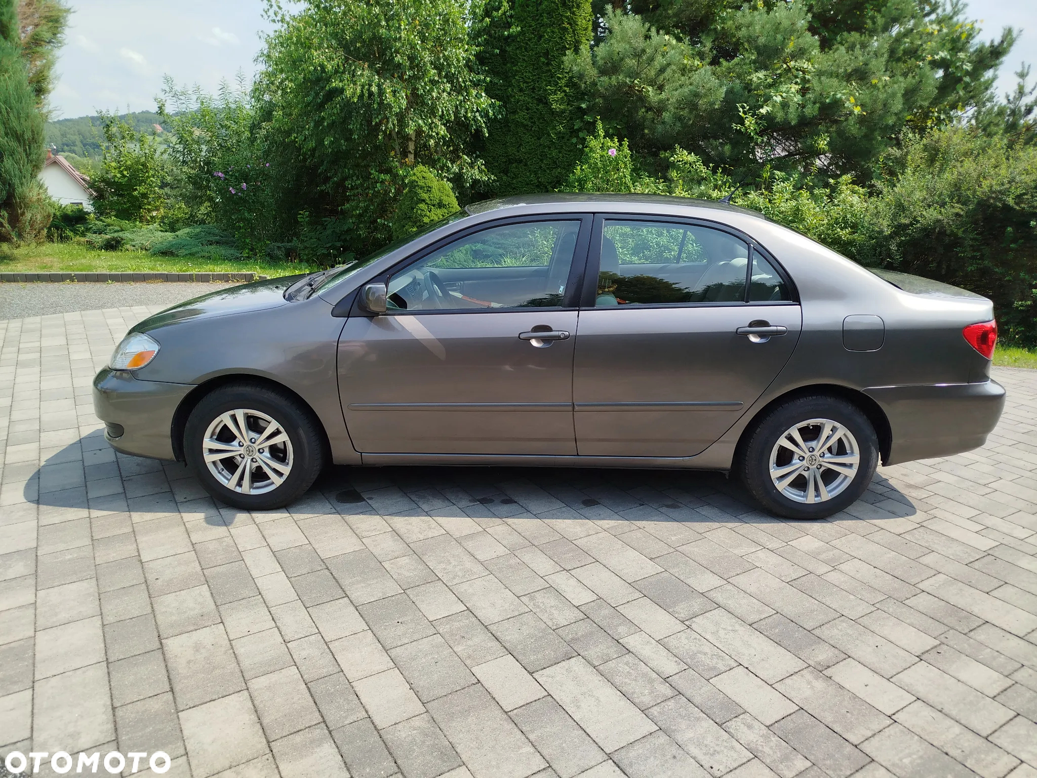 Toyota Corolla 1.8 CE - 3