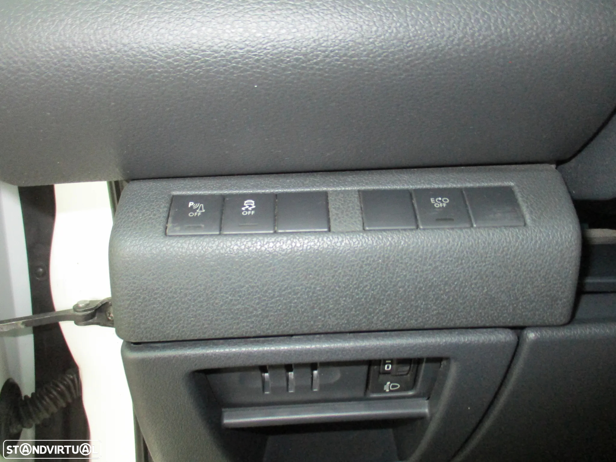 Peugeot 3008 1.6 BlueHDi Style - 24