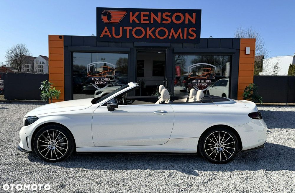 Mercedes-Benz Klasa C 300 4Matic 9G-TRONIC AMG Line - 5