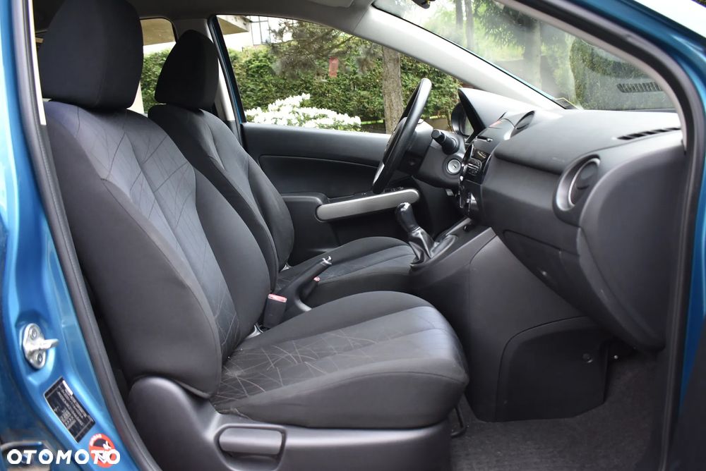 Mazda 2 1.3 MZR Active - 24