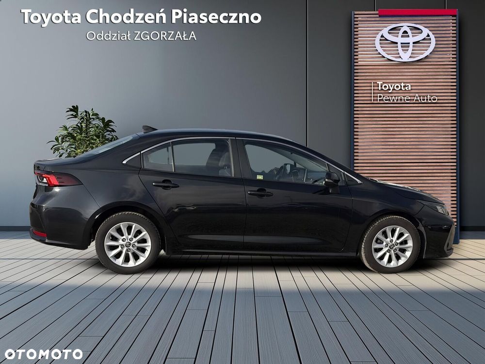 Toyota Corolla - 7