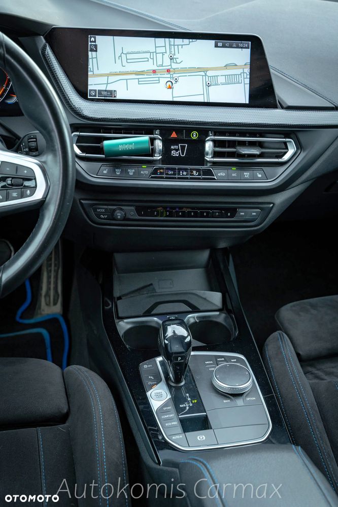 BMW Seria 2 218i - 18