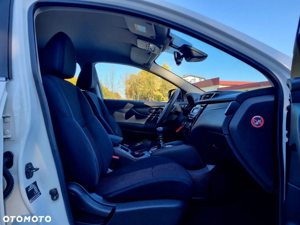 Nissan Qashqai 1.2 DIG-T Visia - 11