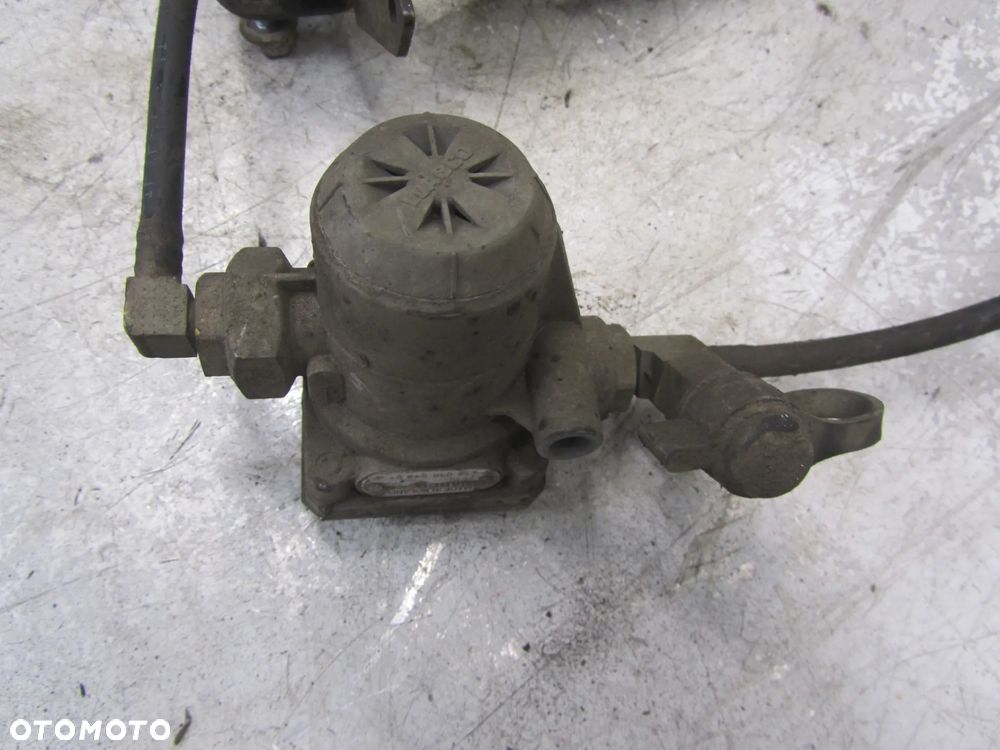 mercedes atego axor actros mp2 mp3 euro5 zawór ograniczający ciśnienie 4750155120 - 2