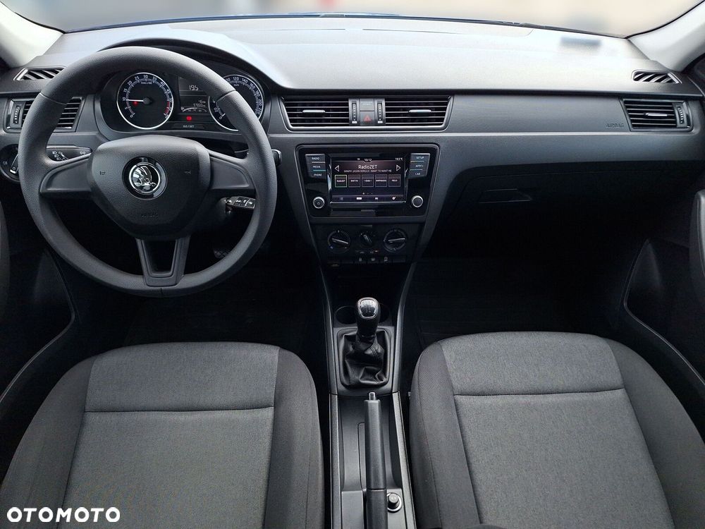 Skoda RAPID - 14