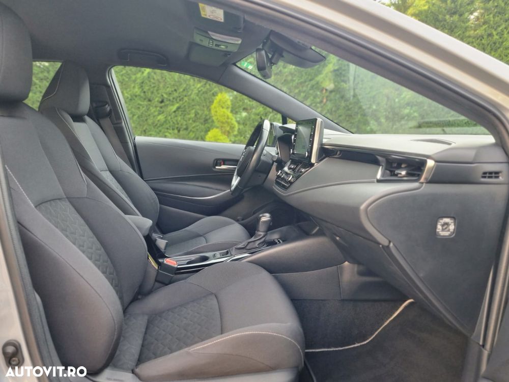 Toyota Corolla 1.8 HSD Dynamic - 14