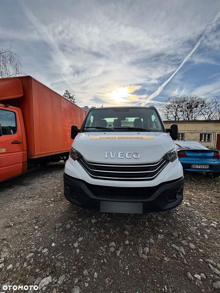 Iveco DAILY - 7
