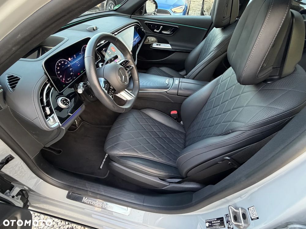 Mercedes-Benz Klasa E 400e 4Matic 9G-TRONIC AMG Line NIGHT Edition - 25