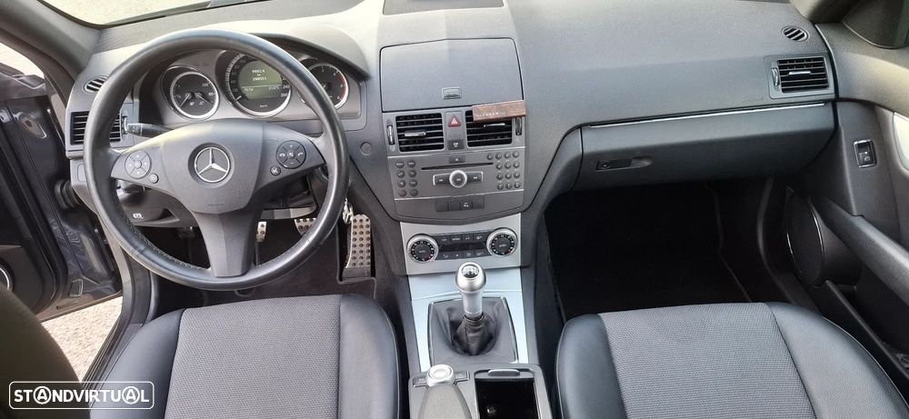 Mercedes-Benz C 220 CDi Avantgarde BlueEfficiency - 8