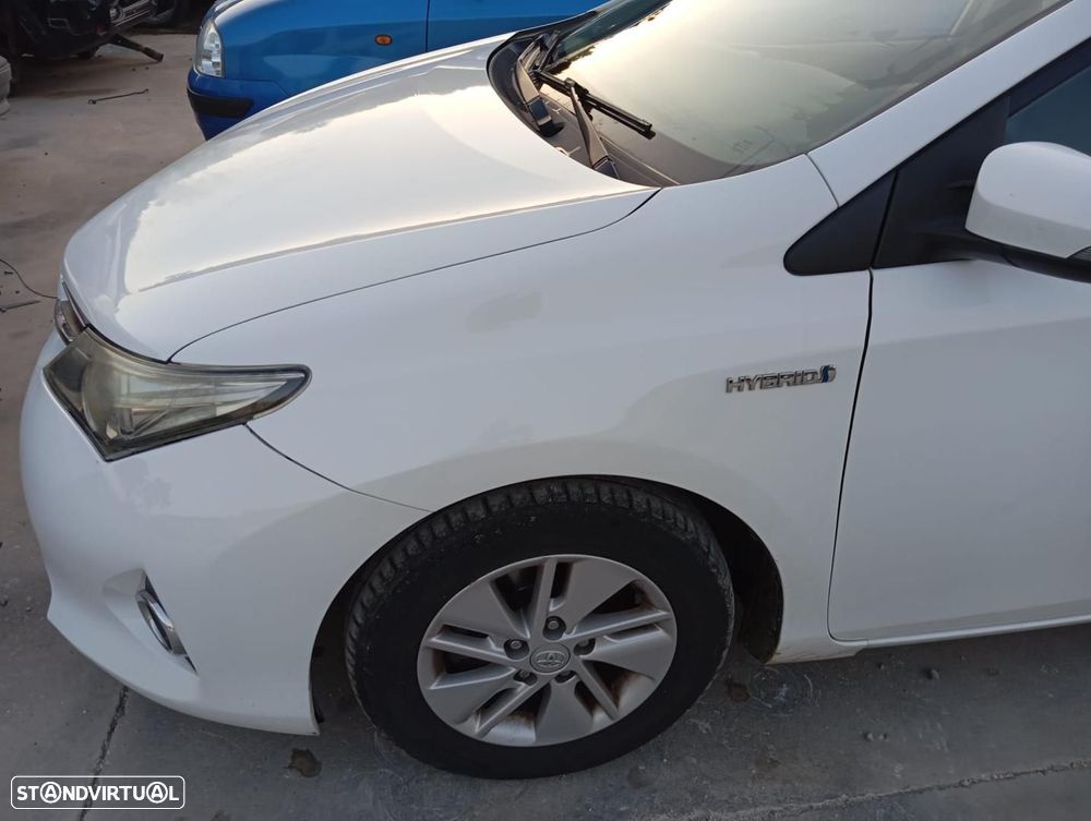 PNEU TOYOTA AURIS TOURING SPORTS E18 - 1