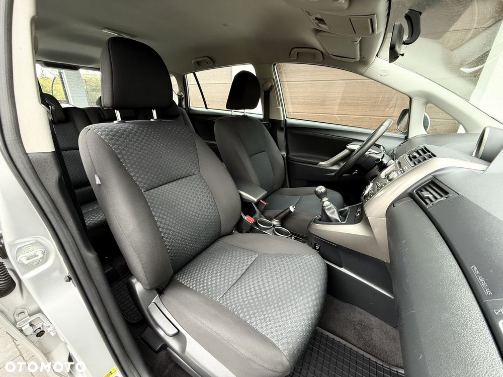 Toyota Verso 1.8 Edition - 26