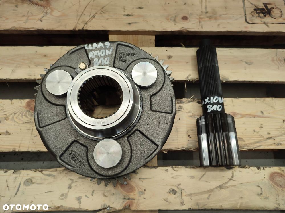 Półoś CLAAS Axion 810 - 7