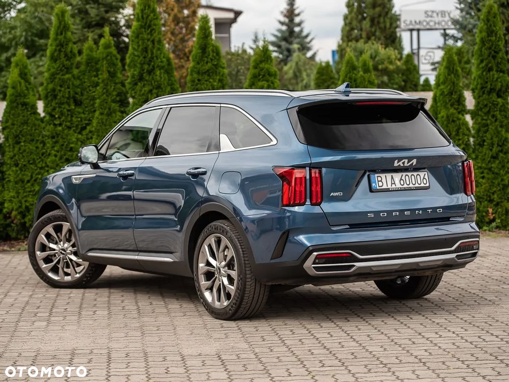 Kia Sorento - 4
