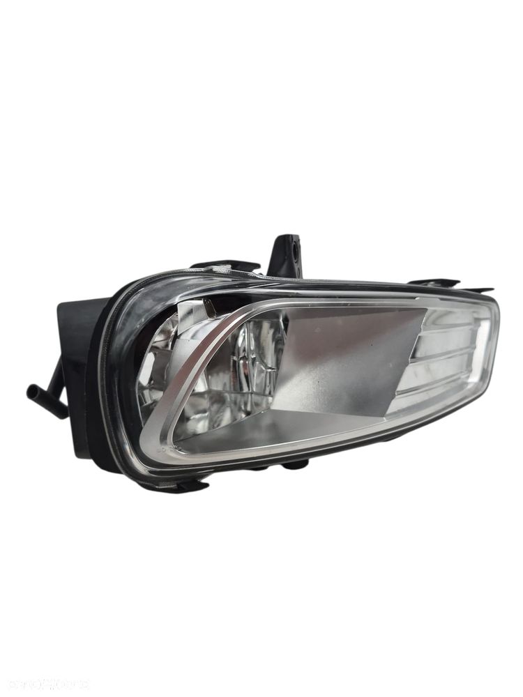 HALOGEN PRAWY MERCEDES ACTROS MP4 - 2