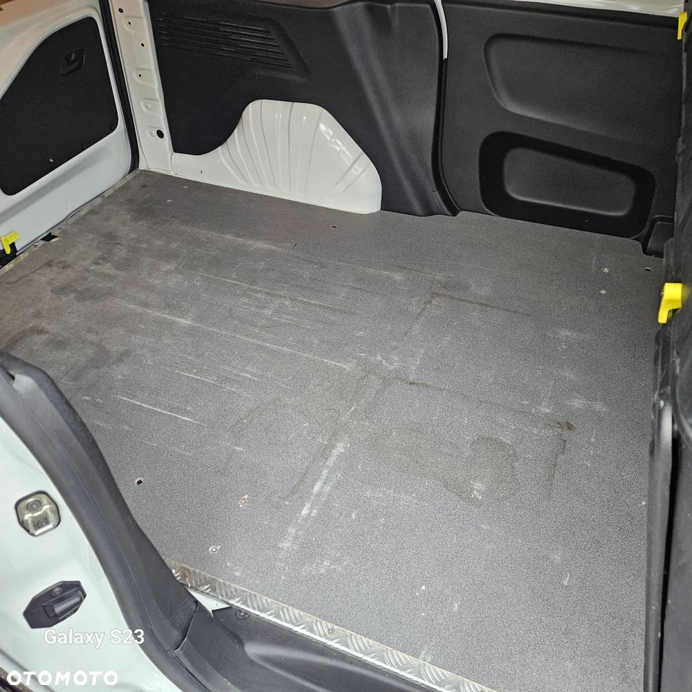 Citroën BERLINGO - 28