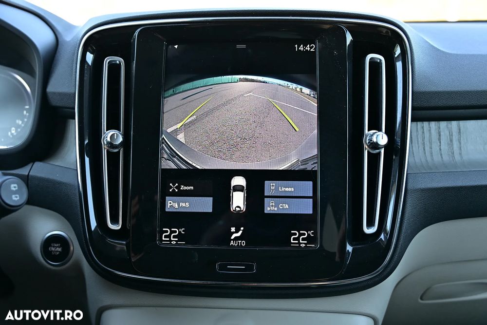 Volvo XC 40 Recharge T5 Twin Engine AT7 Inscription Expression - 29