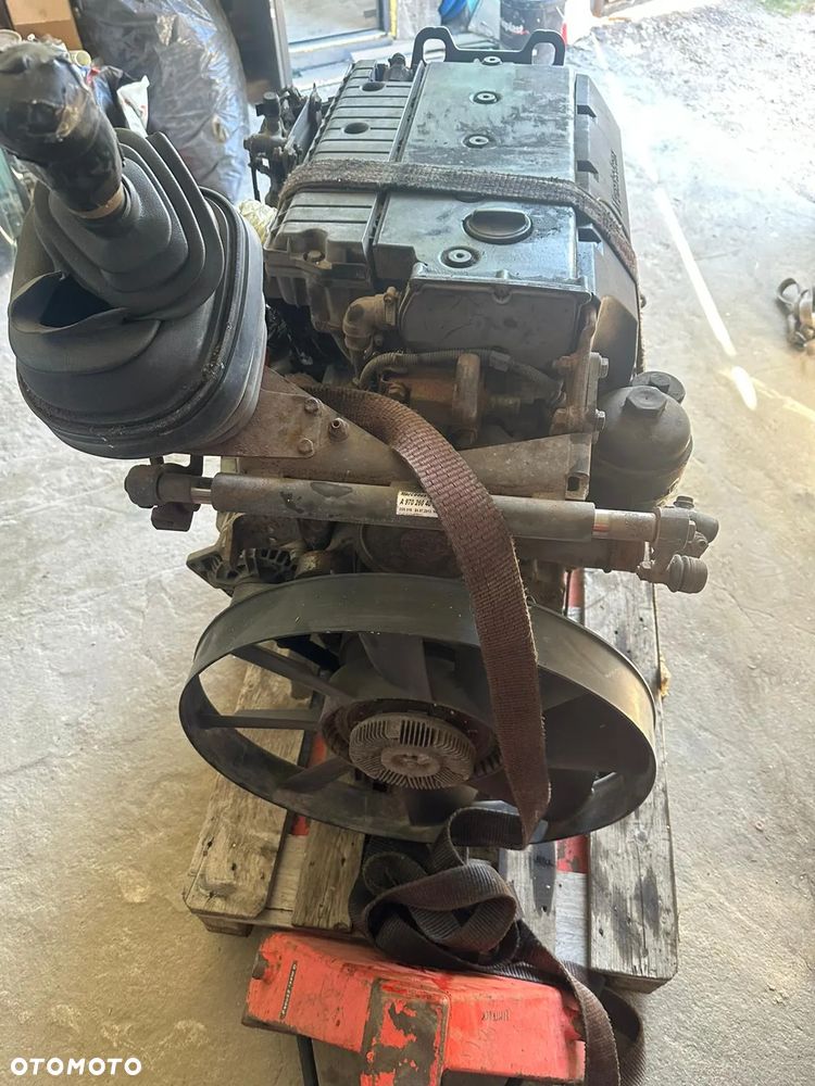 MERCEDES ATEGO SILNIK OM 904 EURO 5 - 2