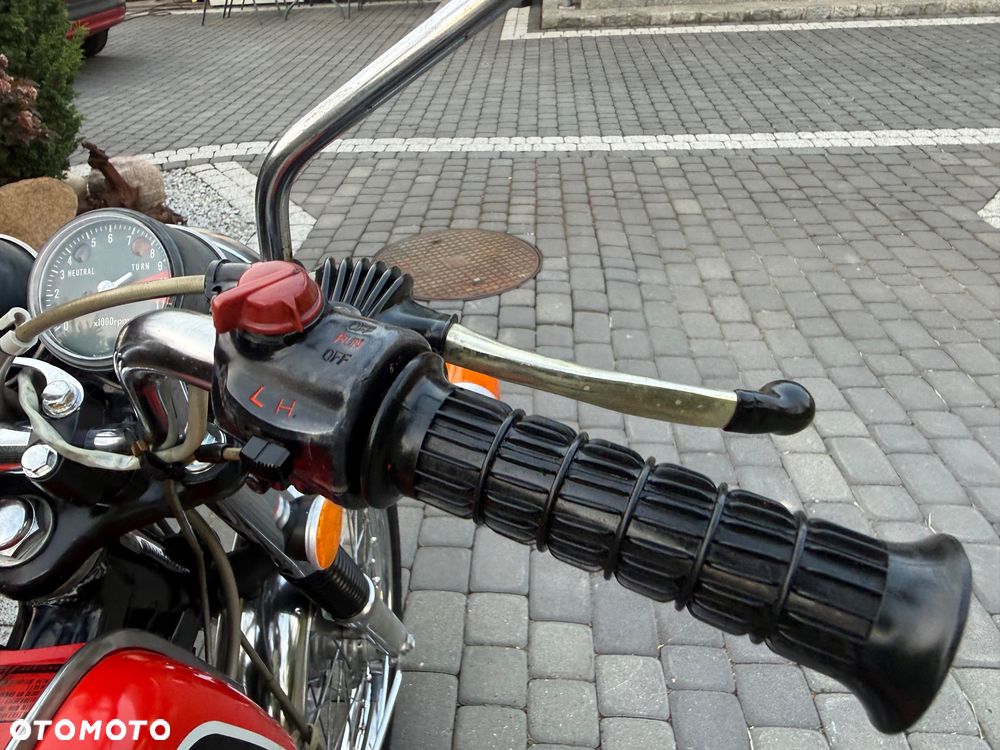 Honda CB - 9