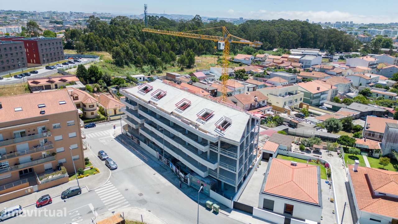 Apartamento T2 Novo com Varanda e Garagem - Custóias - Grande imagem: 3/10