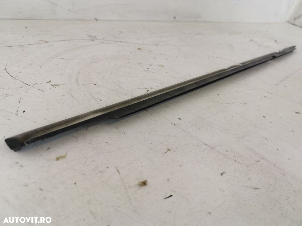 Perie Geam Dreapta Spate Mercedes-Benz  E-Class W212 2009 2010 2011 20 - 3