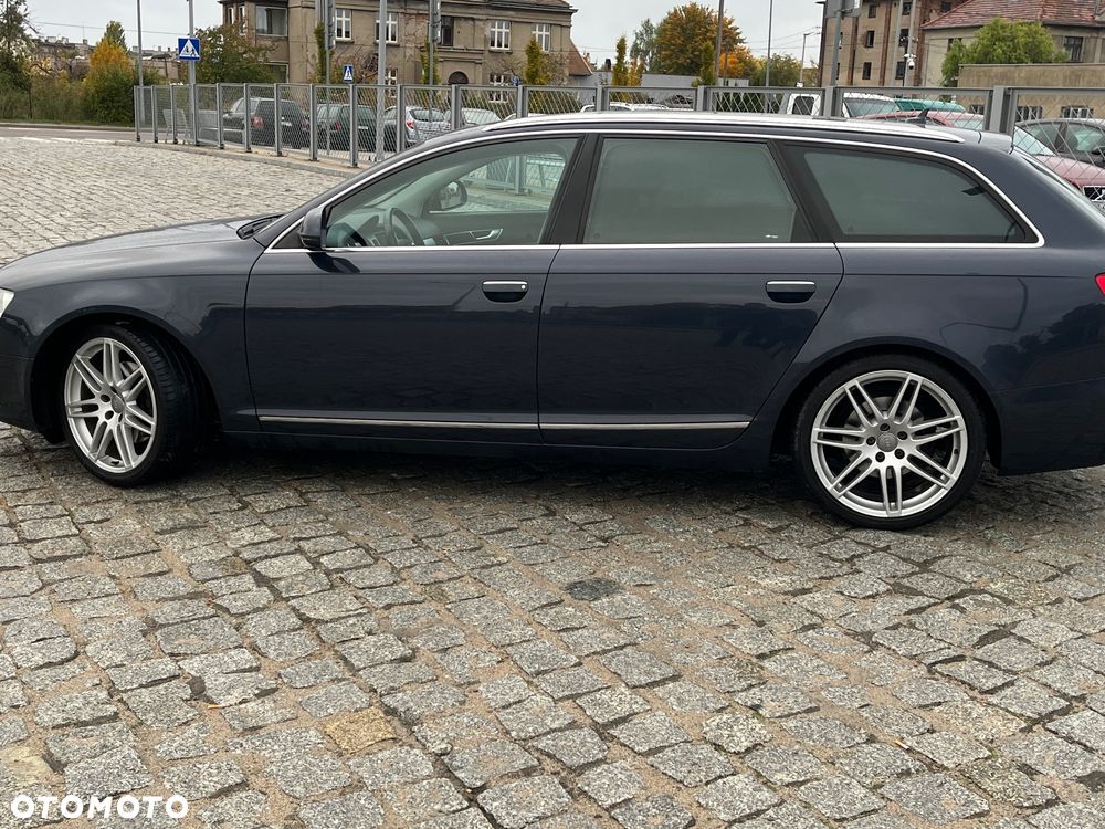 Audi A6 - 8