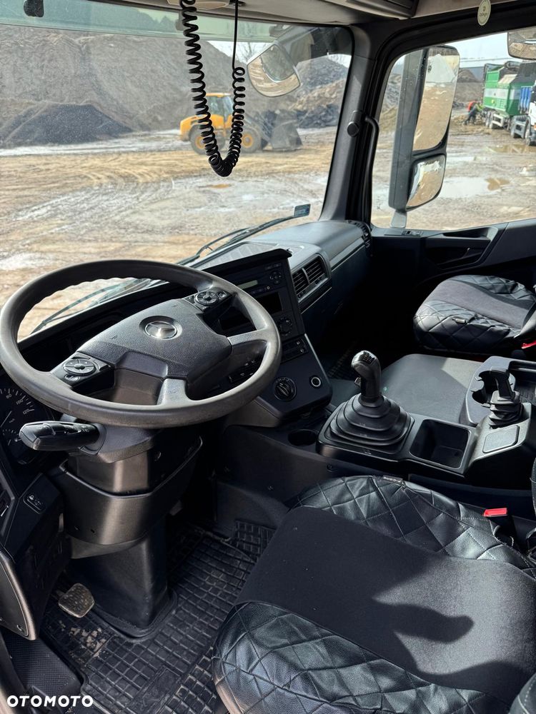 Mercedes-Benz Arocs - 8