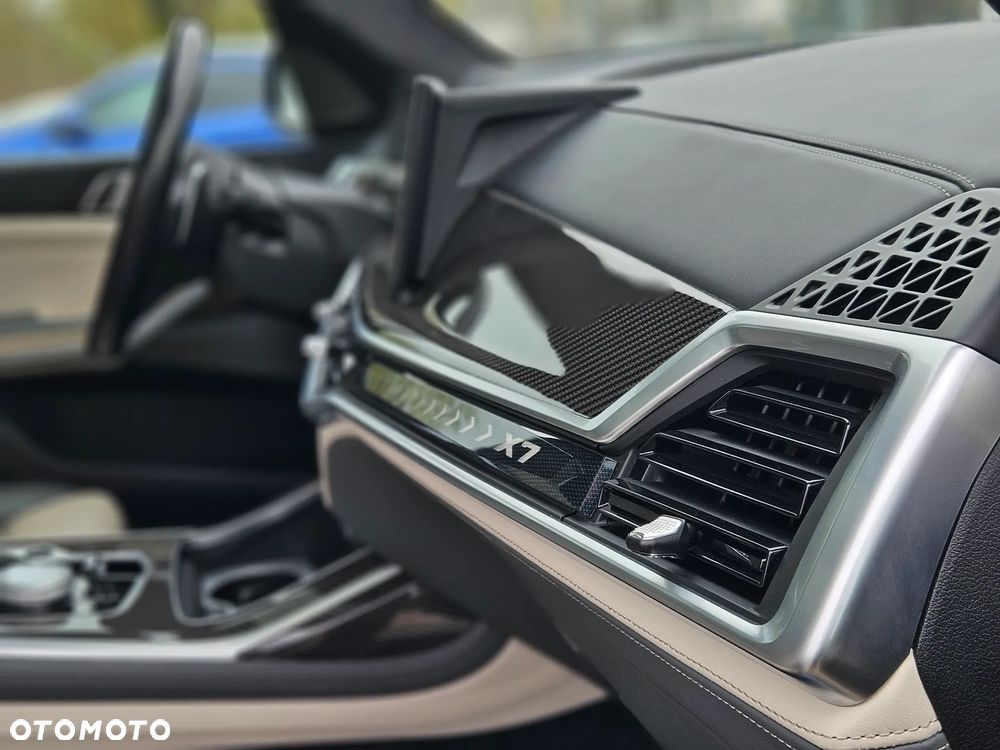 BMW X7 xDrive40d mHEV sport - 28
