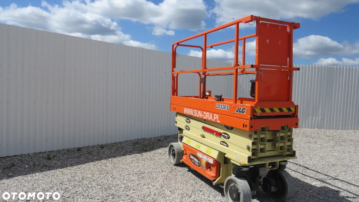 JLG 2032ES - 2
