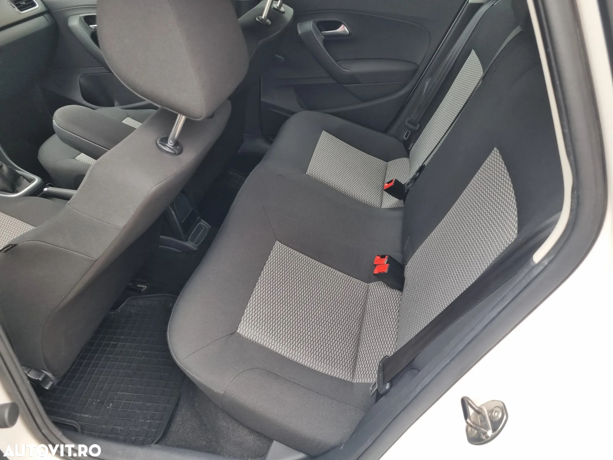 Volkswagen Polo 1.2 TDI CR DPF Highline - 8