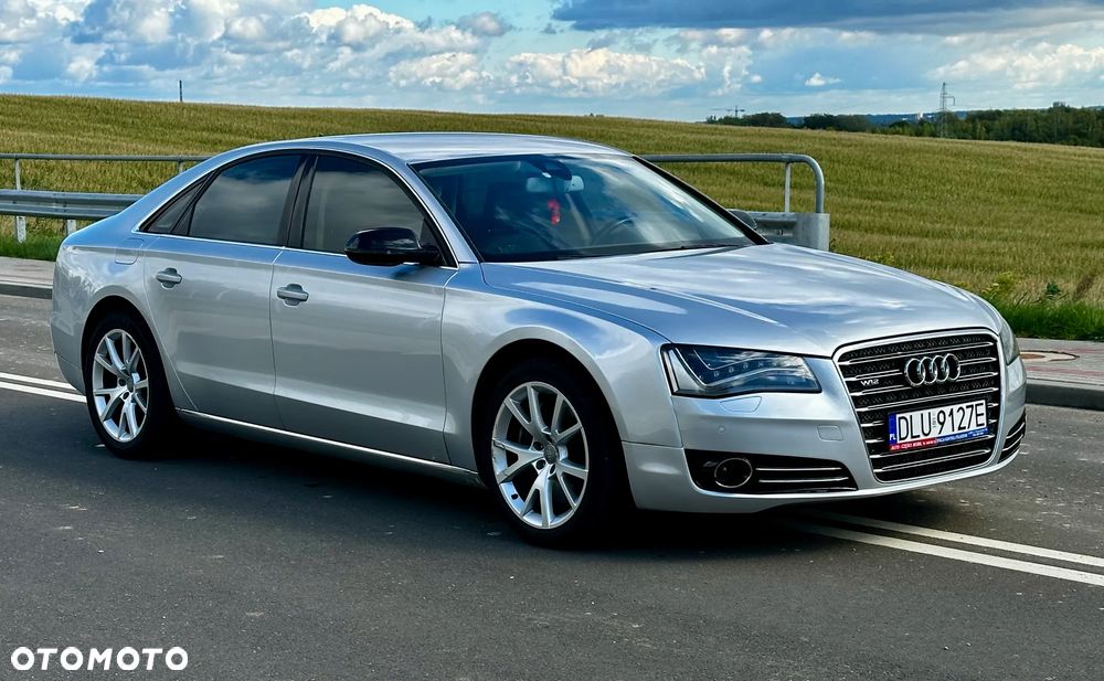 Audi A8 4.2 TDI Quattro - 1