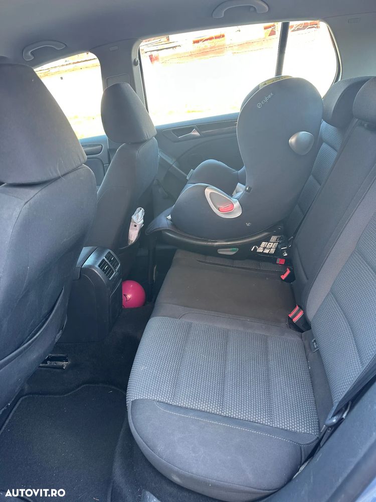 Volkswagen Golf 1.4 TSI Highline DSG - 9