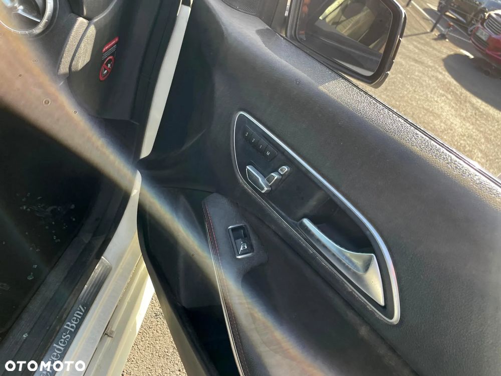 Mercedes-Benz CLA 200 (CDI) d 7G-DCT AMG Line - 5