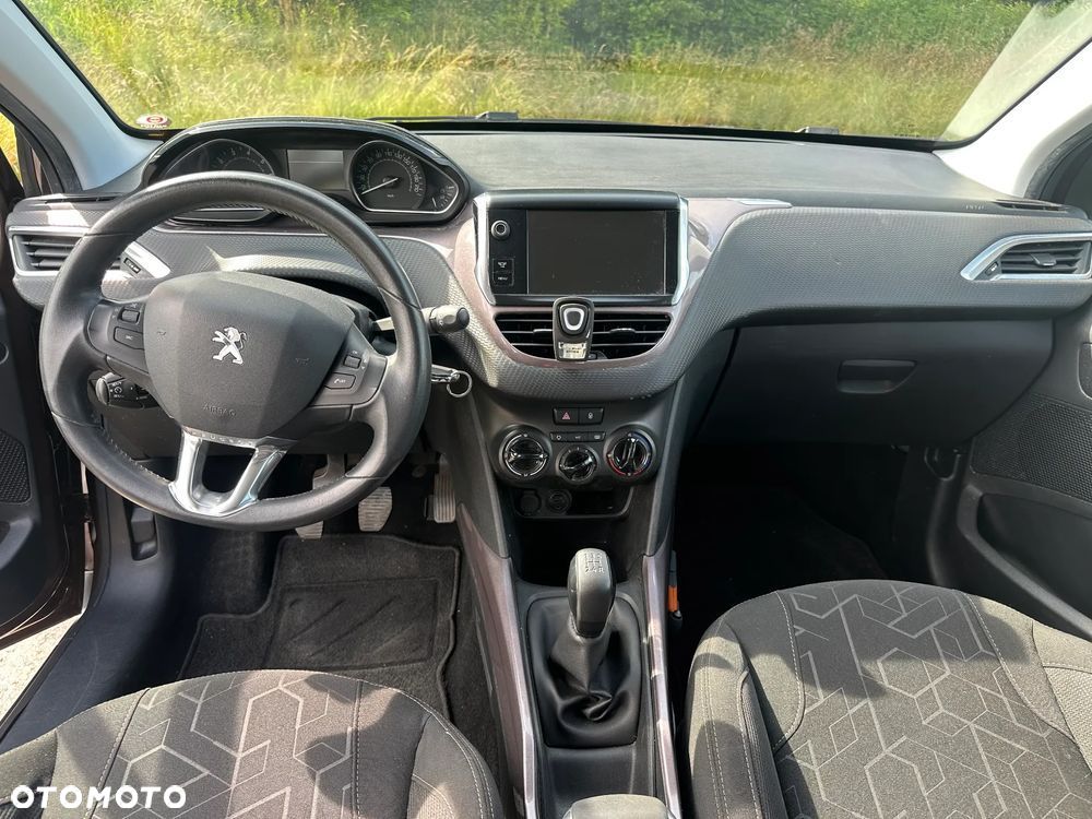 Peugeot 2008 1.2 VTi/Pure Tech Active - 8