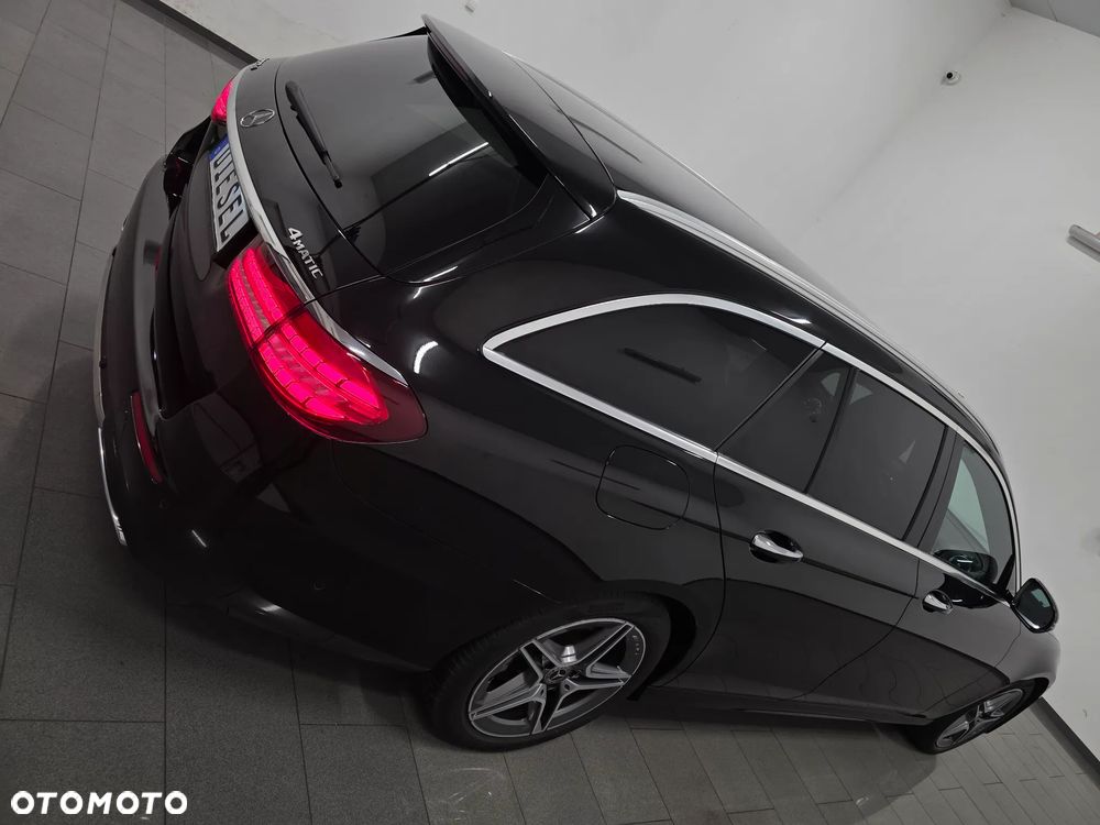 Mercedes-Benz Klasa E 220 d 4-Matic AMG - 36