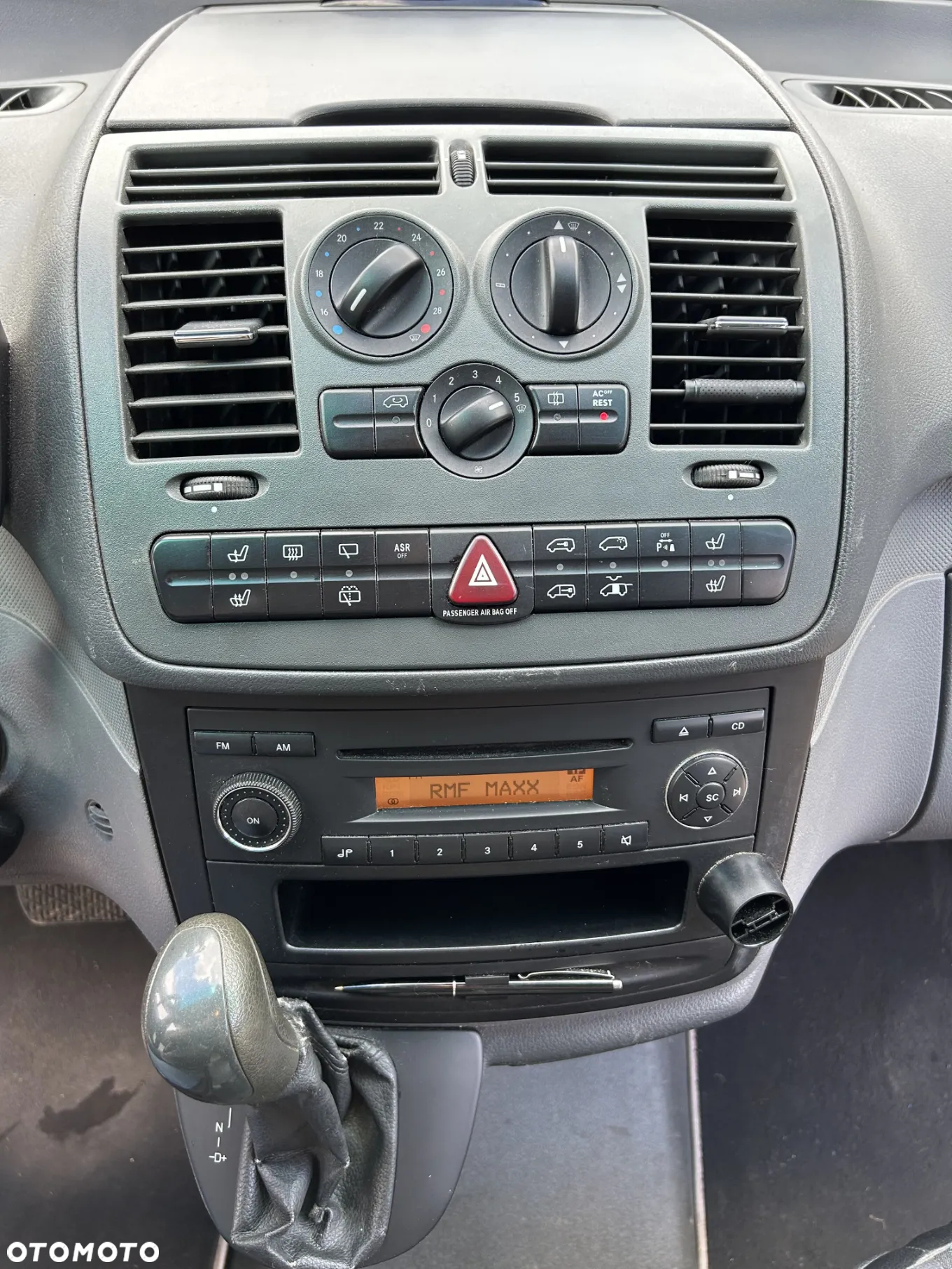 Mercedes-Benz Vito - 23