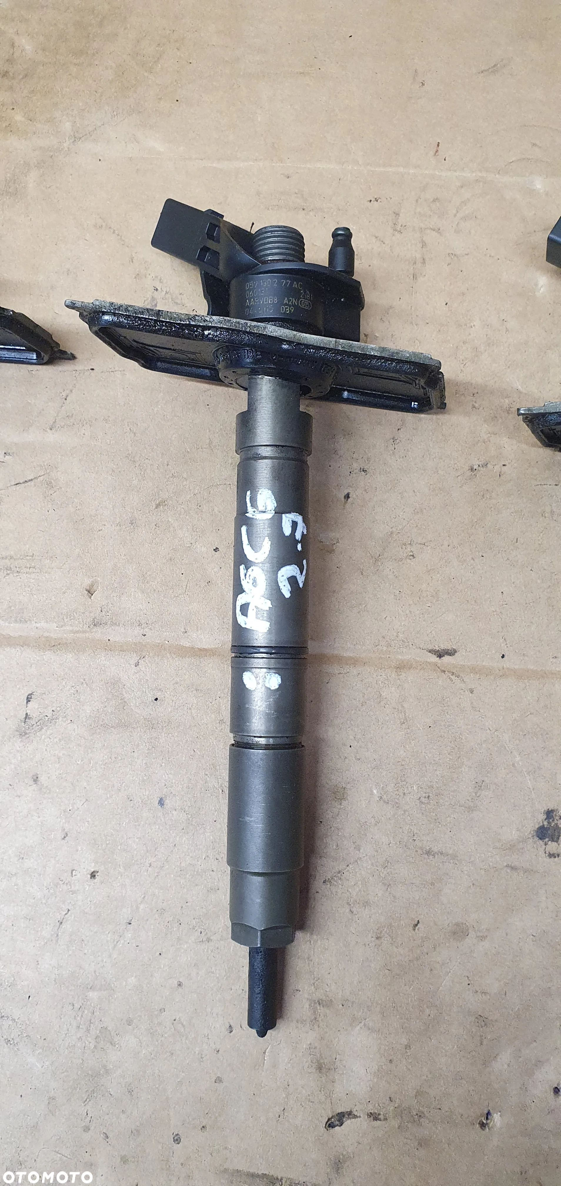 Wtrysk wtryskiwacz paliwa wtryskiwacze wtryski Audi A6 C6 2.7 TDI 059130277AC - 3