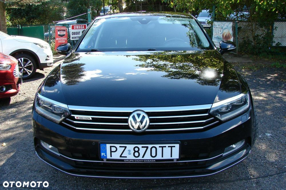 Volkswagen Passat - 15