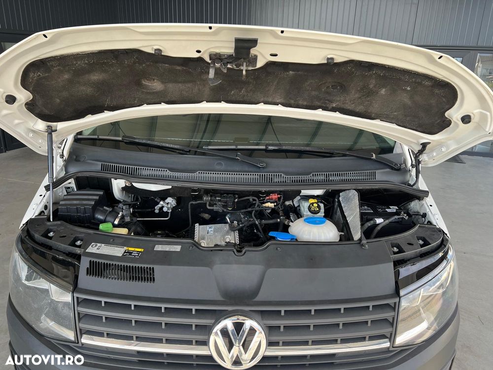 Volkswagen Transporter Lang - 22