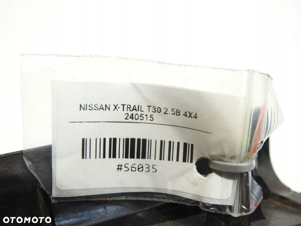 TRÓJKĄT DRZWI PRAWY TYŁ NISSAN X-TRAIL T30 822928H300 - 4