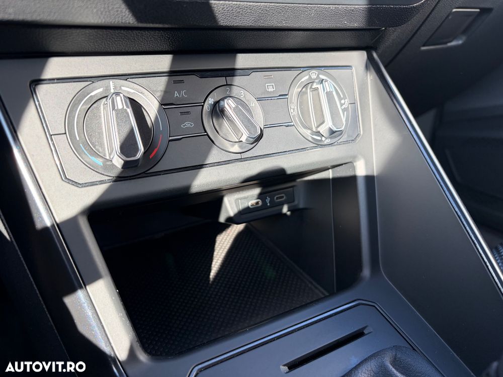 Volkswagen Polo 1.0 Trendline - 21