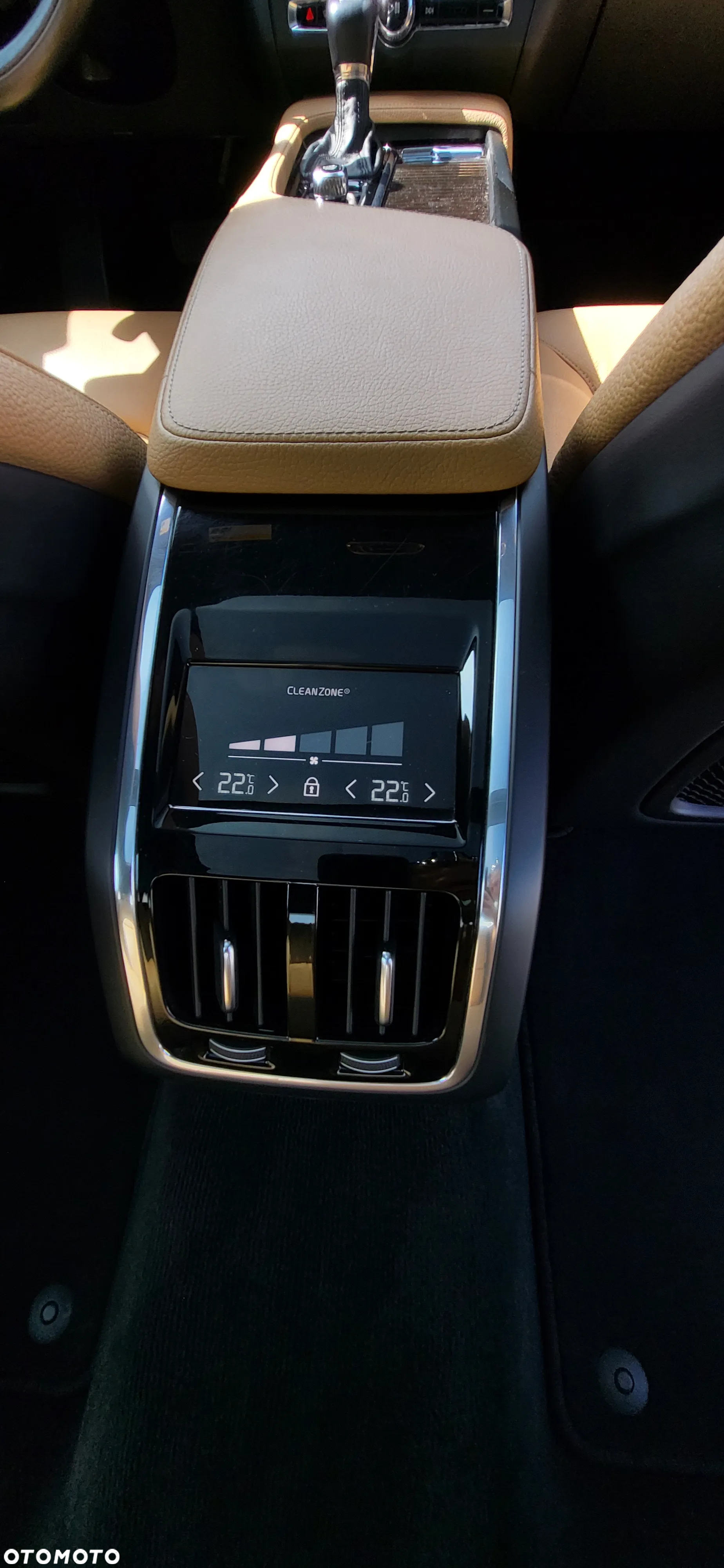Volvo S90 T5 Momentum - 8