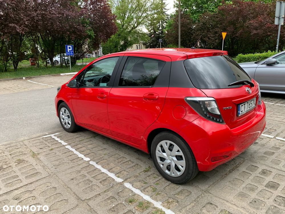 Toyota Yaris 1.33 Premium - 5