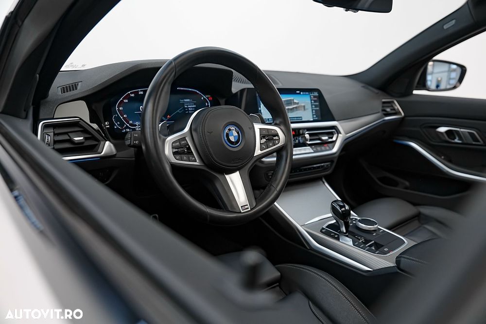 BMW Seria 3 - 12