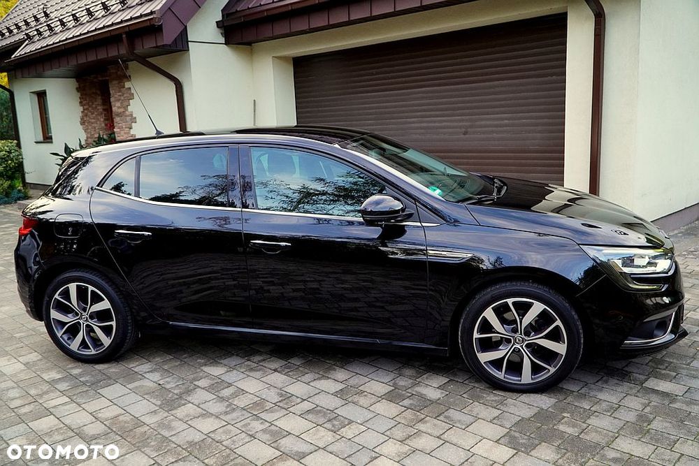 Renault Megane ENERGY dCi 130 BOSE EDITION - 13