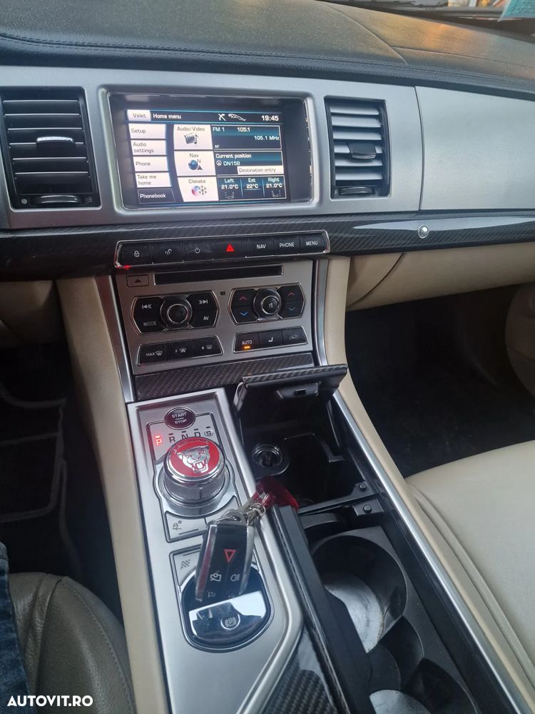 Jaguar XF 3.0 V6 Diesel Luxury - 12