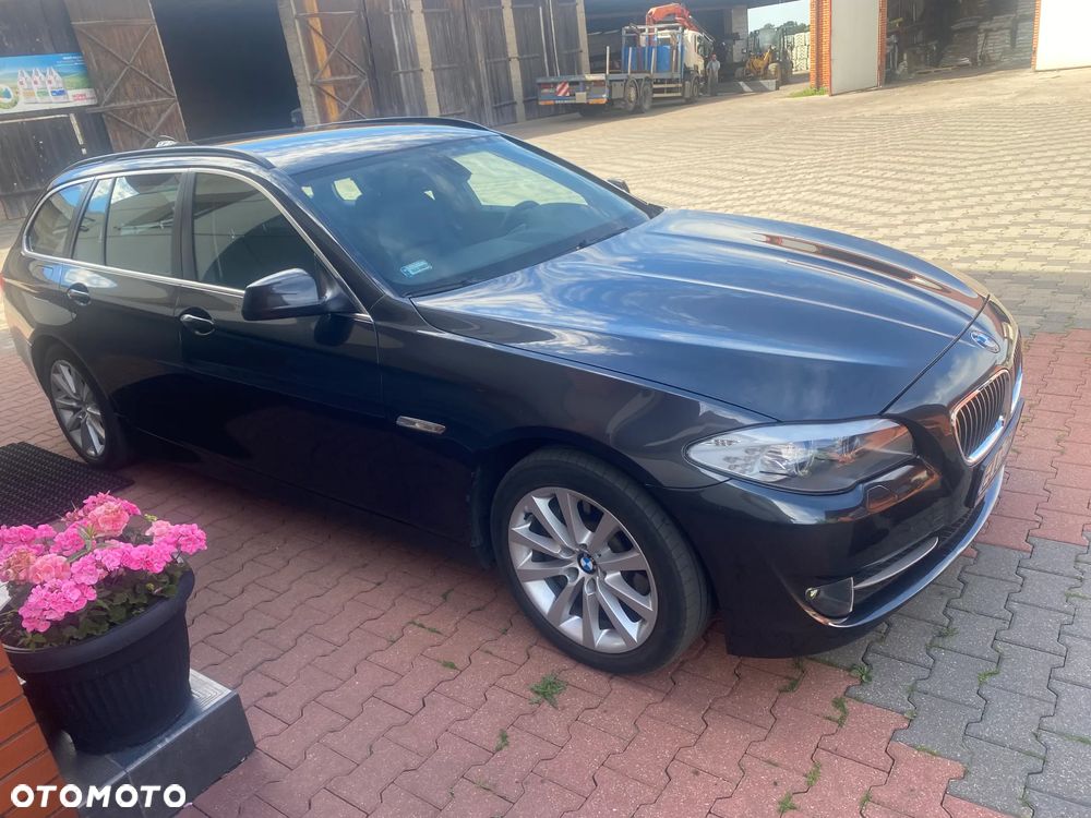BMW Seria 5 525d - 3