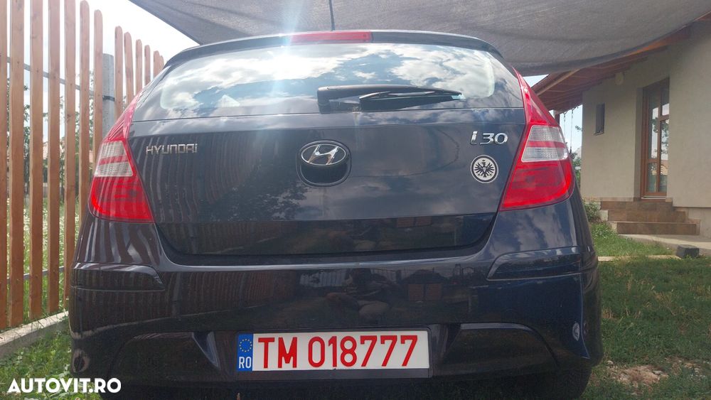 Hyundai i30 1.4 FIFA WM Edition - 15